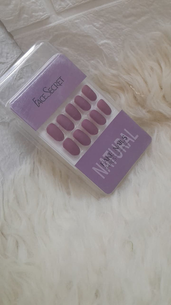 press on nails